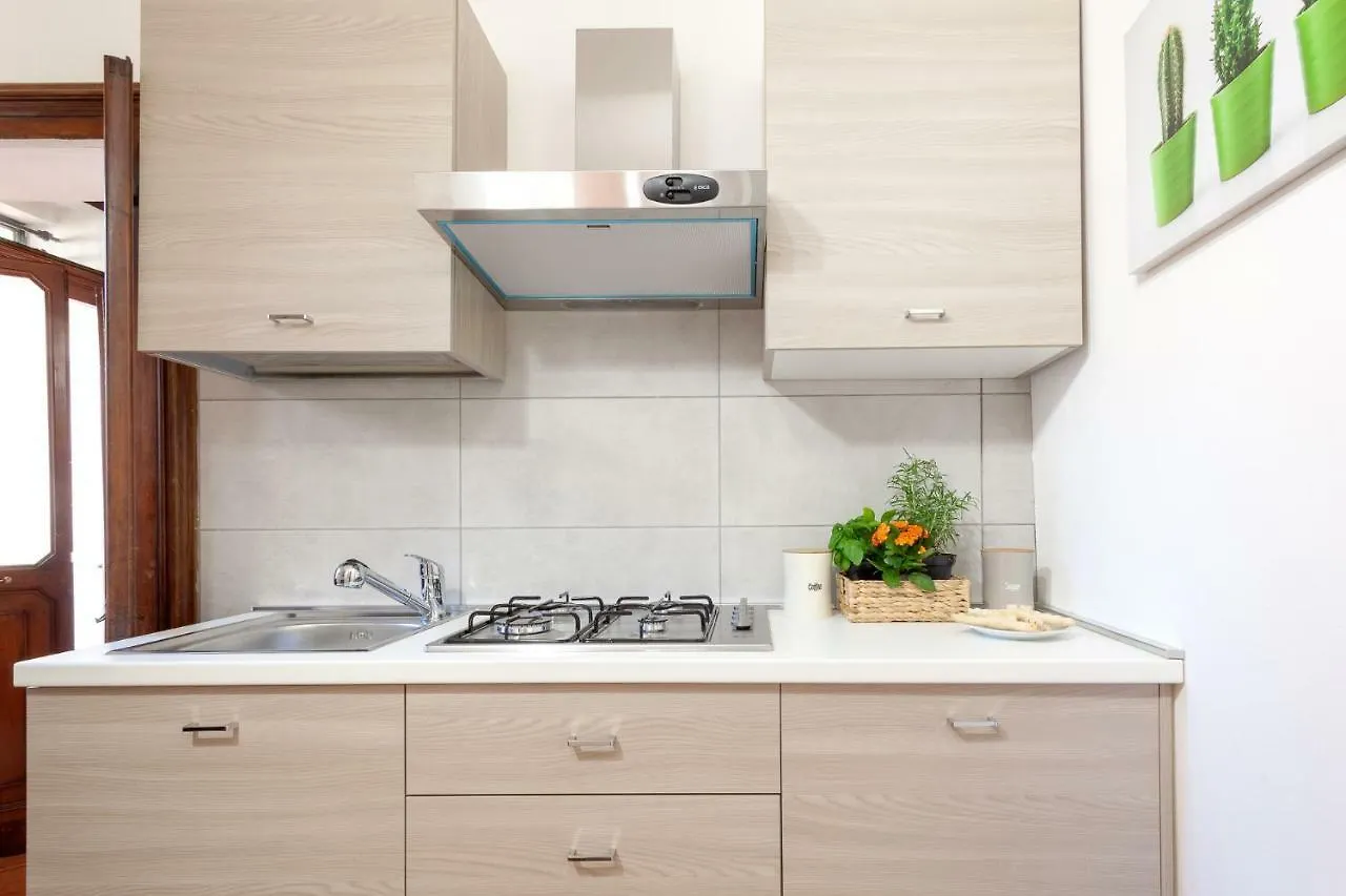 Duplex Apartment In Pieno Centro Ferrara